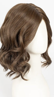 RL6/8 DARK CHOCOLATE | Medium Brown Evenly Blended with Warm Medium Brown