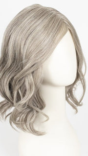 RL119 SILVER AND SMOKE | Light Brown with 80% Gray in Front Gradually into 50% Gray Towards the Nape