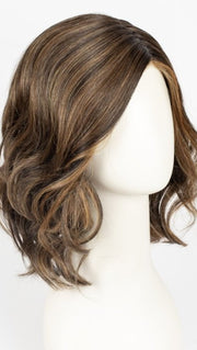RL8/29SS SHADED HAZELNUT | Warm Medium Brown Evenly Blended with Ginger Blonde with Dark Roots