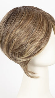 GF11-25SS HONEY PECAN | Chestnut Brown base blends into multi-dimensional tones of Brown and Golden Blonde