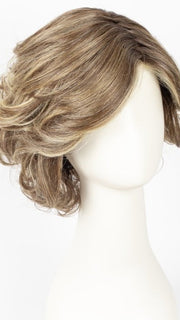 GF11-25SS HONEY PECAN | Chestnut Brown base blends into multi-dimensional tones of Brown and Golden Blonde