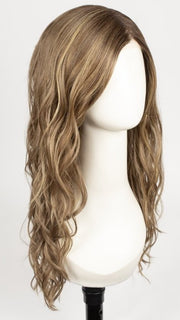 MOCHACCINO-R | Rooted Medium Warm Blonde with Chocolate Undertones and Creamy Blonde Highlights