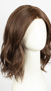 ENGLISH TOFFEE | A blend of Medium Chocolate and Tuscany Rich Brown with Light Auburn Highlights