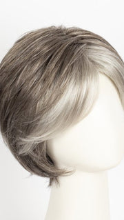 SANDY-SILVER | Graduate Grey to Medium Grey with hints of Warm Brown that transitions into Light Grey in front