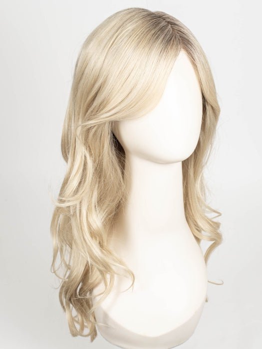 CHAMPAGNE-R | Light Beige Blonde, Medium Honey Blonde, and Platinum Blonde Blend with Dark Roots