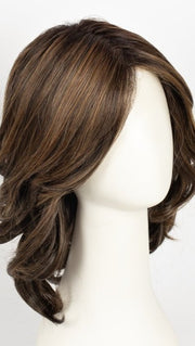 RL8/29SS SHADED HAZELNUT | Warm Medium Brown Evenly Blended with Ginger Blonde with Dark Roots