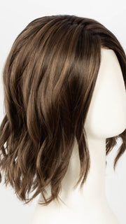 MACCHIATO | A blend of Chestnut Brown and Soft Dark Blonde with Dark Brown Roots