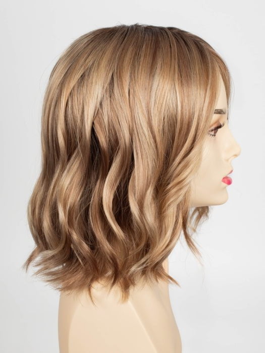 SPARKLING CHAMPAGNE | Medium Brown roots with overall Strawberry Blonde base and soft Golden Blonde highlights