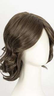 RL10/12 SUNLIT CHESTNUT | Light Chestnut Brown Evenly Blended with Light Brown