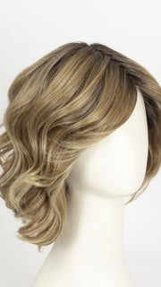 RL14/25SS | Shaded Honey Ginger | Dark Blonde Evenly Blended with Medium Golden Blonde With Dark Roots