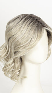 RL16/22SS SHADED ICED SWEET CREAM | Pale Blonde with Slight Platinum Highlighting with Dark Roots