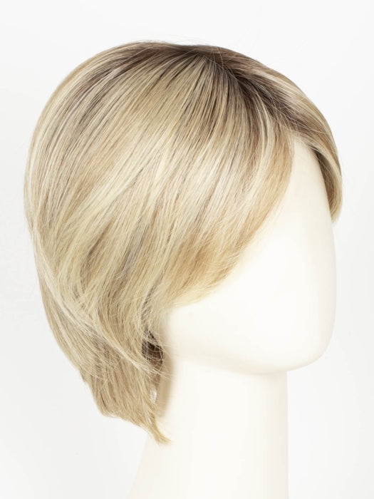 22F16S8 VENICE BLONDE | Light Ash Blonde and Light Natural Blonde Blend Shaded with Medium Brown