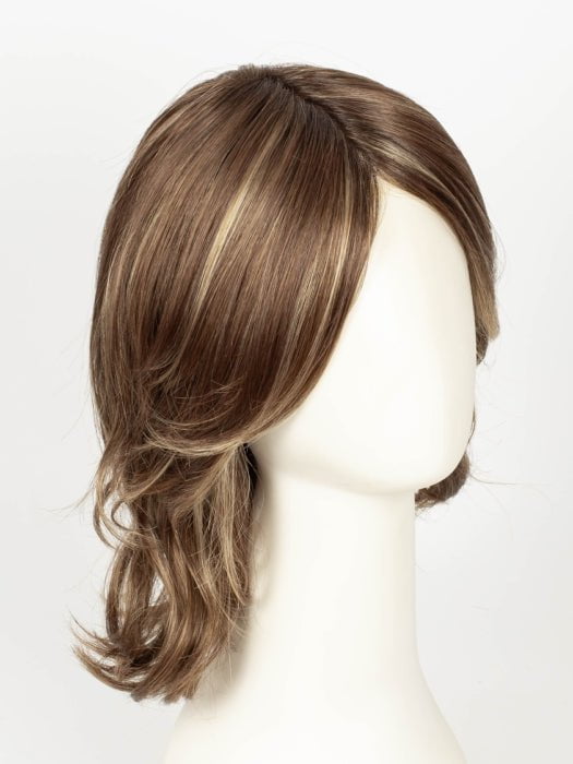 ALMOND SPICE R | Rooted Dark Brown with Medium Brown Base with Honey and Platinum Blonde Highlights