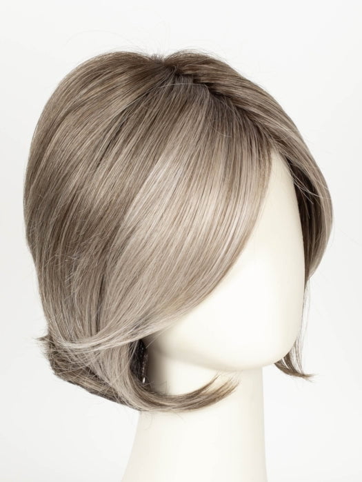 52/38/49/R8 | 3 Tones of Grey blended with Dark Brown Roots