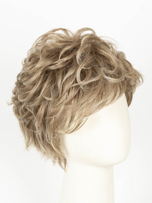 ICE-BLOND | Ashy blond base with white gold tips and highlights on face