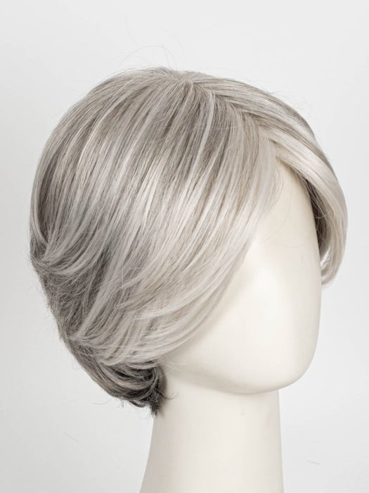 RL51/61 ICED GRANITA | Lightest Grey Progresses to a Deep Grey at the Nape