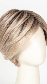 RL16/22SS SHADED ICED SWEET CREAM | Pale Blonde with Slight Platinum Highlighting with Dark Roots