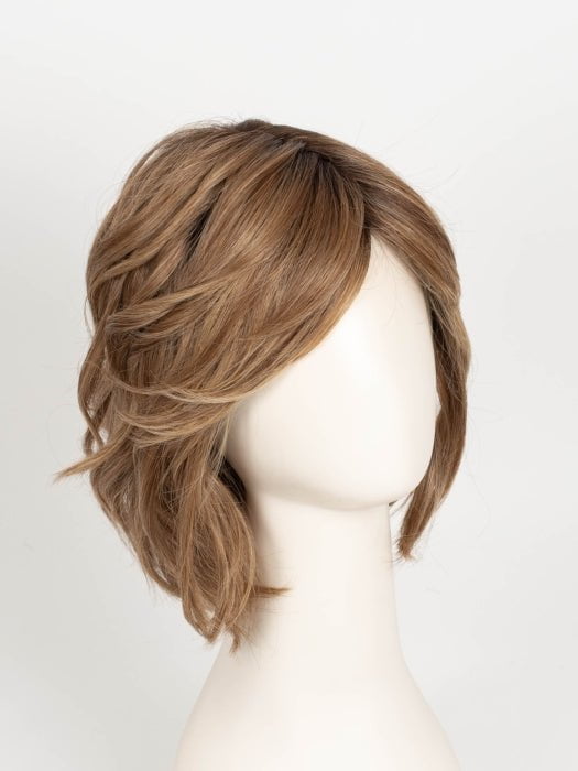 RL14/25SS SHADED HONEY GINGER | Dark Blonde Evenly Blended with Medium Golden Blonde With Dark Roots
