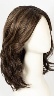 AMARETTO CREAM | Dark Brown roots with overall Medium Brown base with Honey Blonde highlights