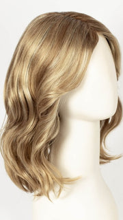 SPARKLING CHAMPAGNE BLONDE R| A radiant blend of champagne blonde with soft golden and beige tones, grounded by natural-looking roots in ash brown and dark blonde.