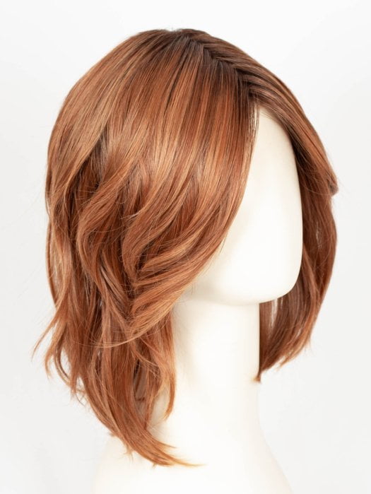 SIENNA SPICE R | A true light strawberry blonde/red with low light and highlights
