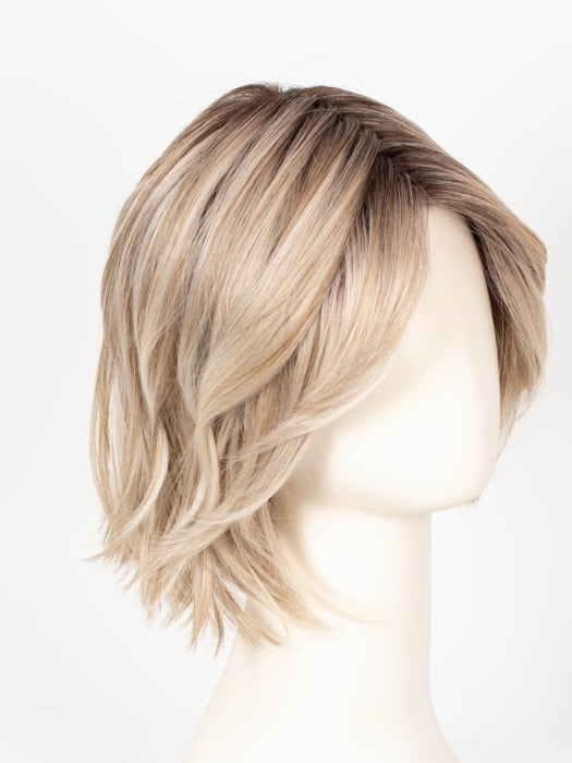 MILKSHAKE BLONDE R | A mixture of Light Sandy Brown