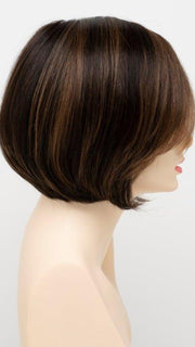 AMARETTO CREAM | Dark Brown roots with overall Medium Brown base with Honey Blonde highlights