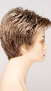 SPARKLING CHAMPAGNE | Medium Brown roots with overall Strawberry Blonde base and soft Golden Blonde highlights