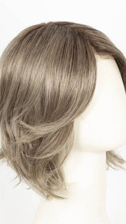 GREIGE-R | A perfect blend of silver-grey and beige tones with medium brown root
