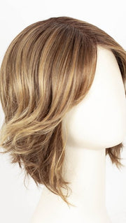 MOCHACCINO-R | Light brown base with strawberry blonde highlights