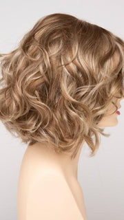 DARK BLONDE | 2 toned blend of Dark Honey Blonde with Lighter Blonde highlights