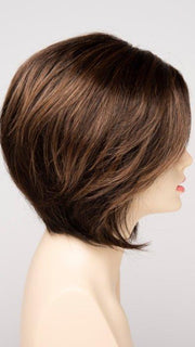 AMARETTO CREAM | Dark Brown roots with overall Medium Brown base with Honey Blonde highlights