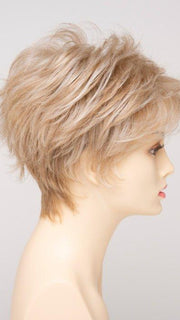 LIGHT BLONDE | 2 toned blend of Creamy Blonde with Champagne highlights