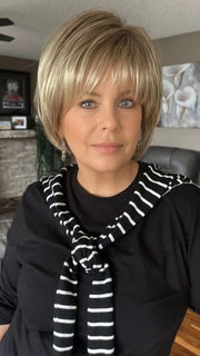 Donna @style.me.ageless wearing INNUENDO by GABOR in color G13 + CAPPUCCINO MIST | Dark blonde base with light neutral blonde highlights