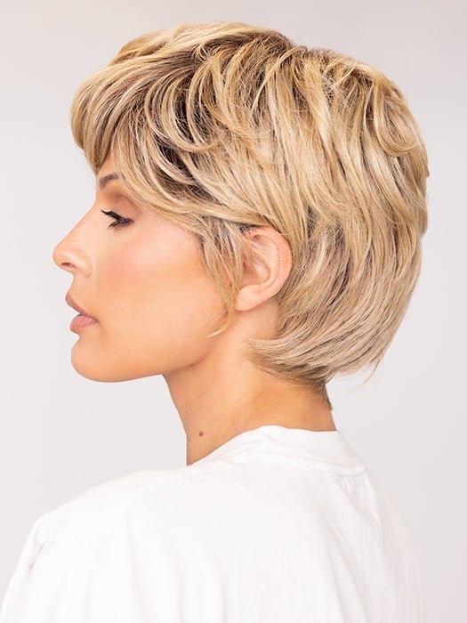 Roxie wearing NIA by KIM KIMBLE in MC25/88SS HONEY | Beige Blonde with a Darker Root (Combed out with a wide tooth comb)
