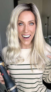 Kristyna @kristynamoore shows her straightened Maya by Envy in Silky Beige using the 3-in-1 Airstyler round brush 
