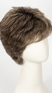 SS8/25 SHADED GOLDEN WHEAT | Rich Medium Brown Evenly Blended with Golden Blonde Highlights with Dark Roots