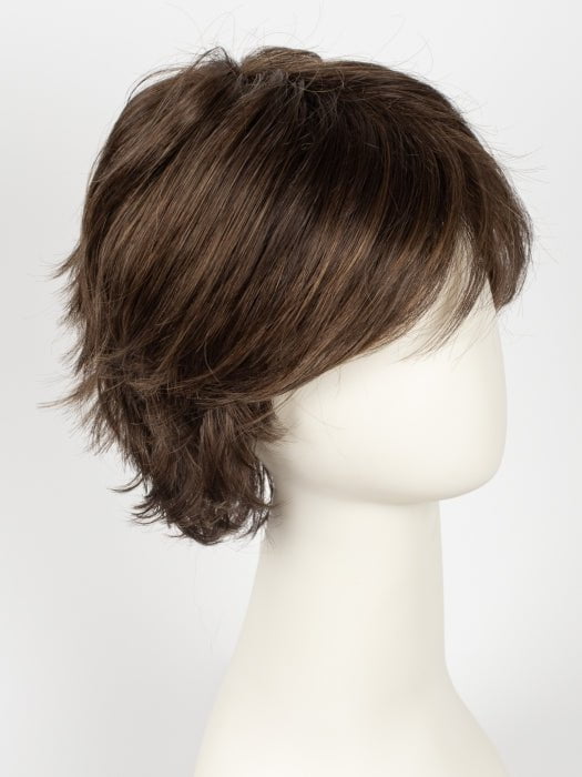 6/830-6 | Warm Medium Brown Blended with Medium to Light Reddish Brown on the top, with a Warm Medium Brown at the nape