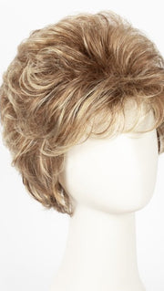 FS26/31 | Medium Red-Gold Brown and Light Gold Blonde Blend with Light Gold Blonde Bold Highlights
