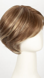 FS26/31 | Medium Red-Gold Brown and Light Gold Blonde Blend with Light Gold Blonde Bold Highlights