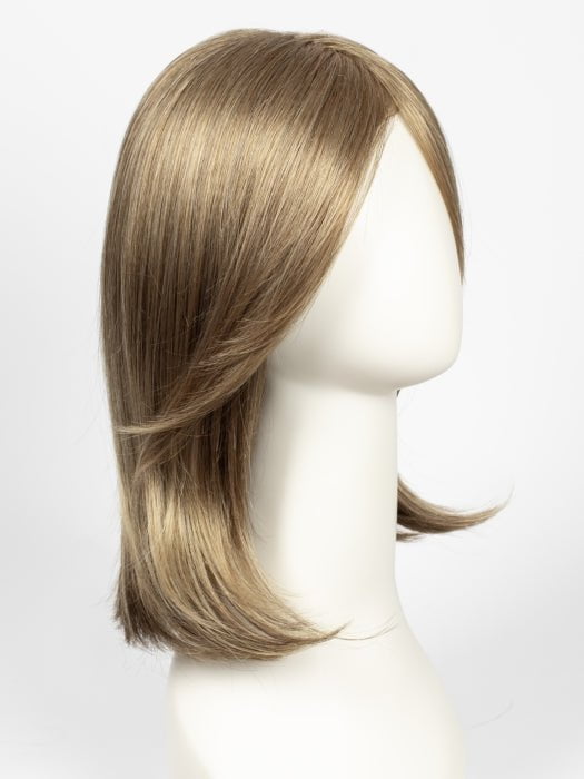 10/26TT | Light Brown and Medium Red-Gold Blonde Blend with Light Brown Nape