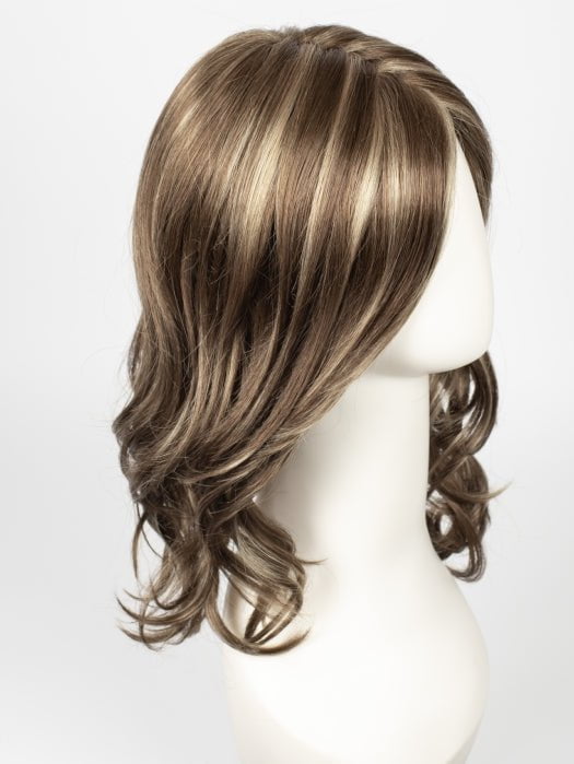 FS10/16 WALNUT SYRUP | Light Brown with Ash Blonde Highlights