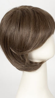 8RH14 - Hot Cocoa - Med Brown w/ 33% Med Ash Blonde Highlights