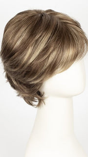 FS10/16 WALNUT SYRUP | Light Brown with Ash Blonde Highlights 