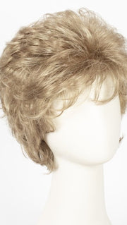 14/24 | CRÈME SODA | Medium Natural-Ash Blonde and Light Natural Blonde Blend