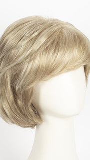 22F16 - Black Tie Blonde  - Champagne Blonde & Ash Blonde Blend w/ Ash Blonde Nape