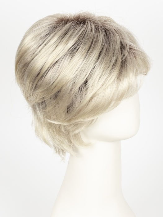 102S8 | SHADED CREAM | Pale Platinum Blonde, Shaded with Medium Brown