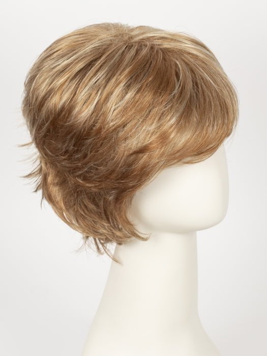 27F613 | Medium Red-Gold Blonde and Pale Natural Gold Blonde Blend with Medium Red-Gold Blonde Nape