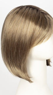 10/26TTS4 | Medium Gold Blonde Blend with Light Gold Blonde Tips, Shaded with Dark Brown
