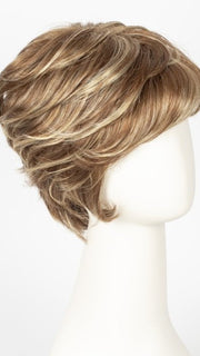 FS26/31 | Medium Red-Gold Brown and Light Gold Blonde Blend with Light Gold Blonde Bold Highlights